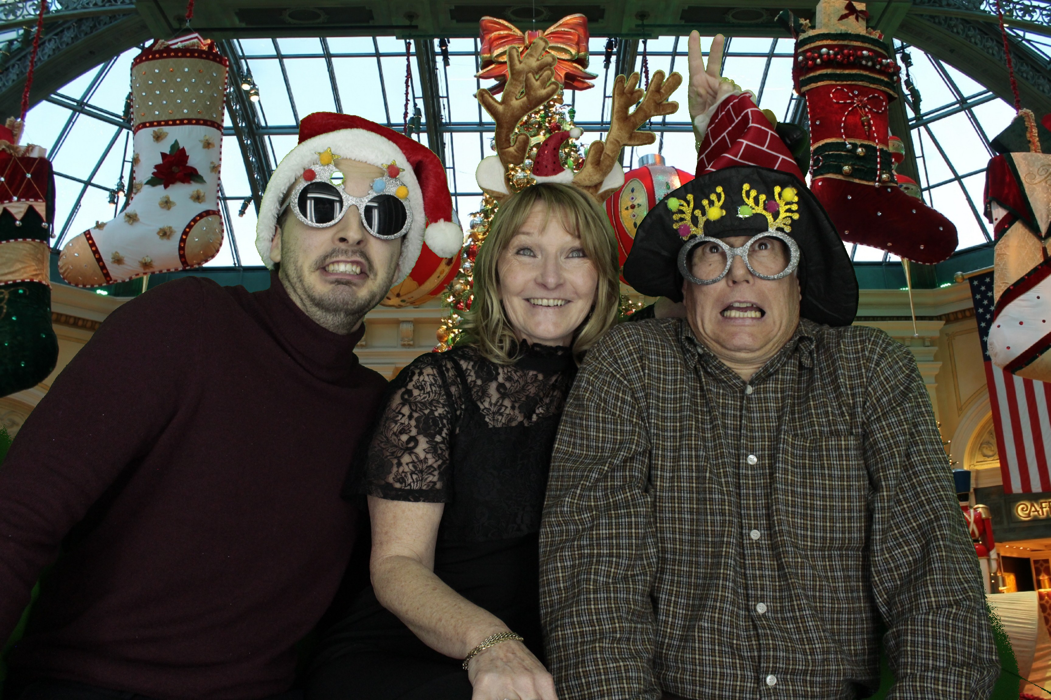 Silvermere Christmas Party | View more photos from the event at gallery.myphotoboothexperience.co.uk/u/MyPhotoBoothExperienceLtd/Silvermere-Christmas-Party-2